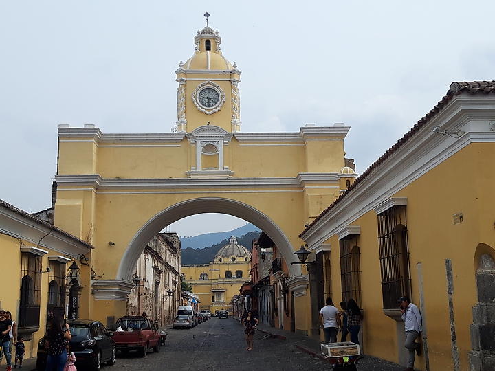 05-02 01 Arco de Santa Catalina
